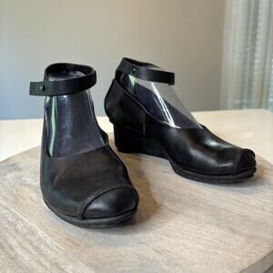 Trippen Black Leather Ankle Strap Heels Avant Garde Designer Shoes Germany Sz 8